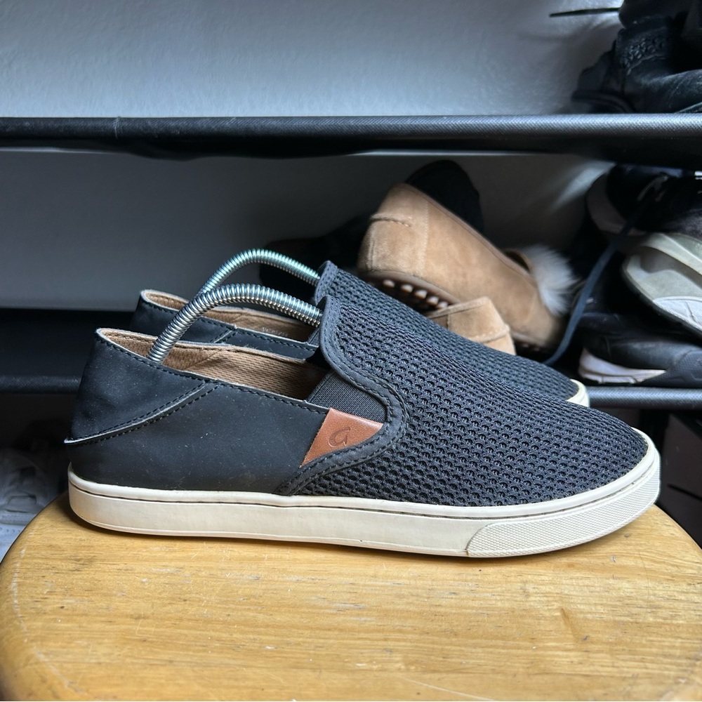 Olukai pehuea black slip on sneakers